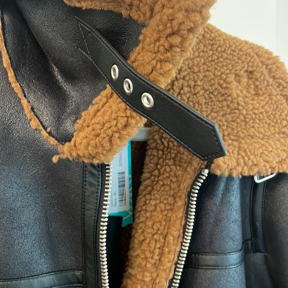 Coated Jacket w/Teddy Trim - Picture 9 of 14